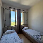 Διαμέρισμα Onis Sea View *