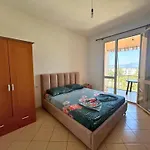 Onis Sea View Διαμέρισμα *