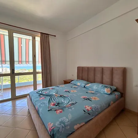 Διαμέρισμα Onis Sea View