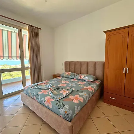 Onis Sea View Апартаменты