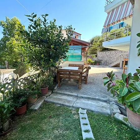 Onis Sea View