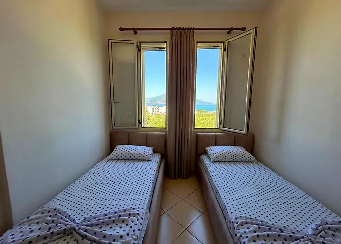 Onis Sea View Appartamento Orikum